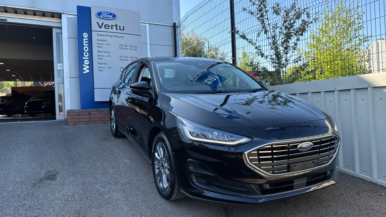 Ford Focus 1.0 EcoBoost Hybrid mHEV 155 Titanium 5dr Auto Petrol Hatchback